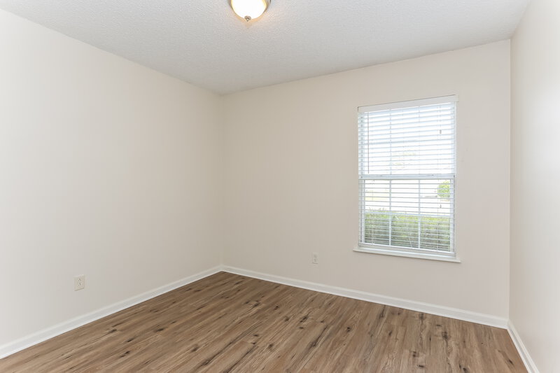 2,790/Mo, 1497 Summit Oaks Dr W Jacksonville, FL 32221 Bedroom View