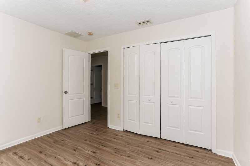 2,790/Mo, 1497 Summit Oaks Dr W Jacksonville, FL 32221 Bedroom View 2