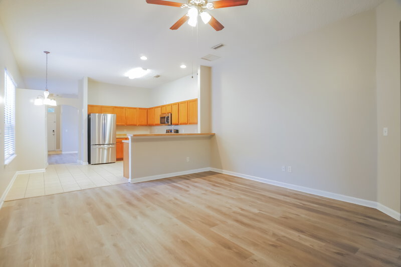 1,940/Mo, 1869 Enterprise Ave St Augustine, FL 32092 Living Room View 2