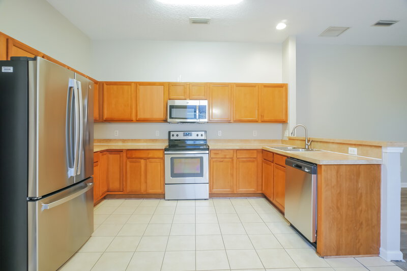1,940/Mo, 1869 Enterprise Ave St Augustine, FL 32092 Kitchen View