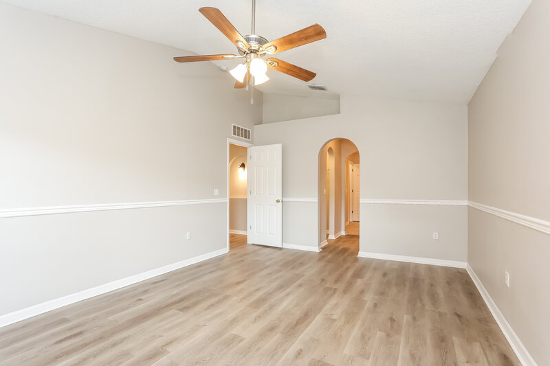 1,980/Mo, 2623 Bluewave Dr Middleburg, FL 32068 Main Bedroom View