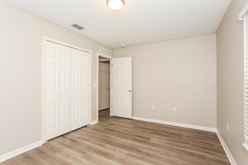 1,980/Mo, 2623 Bluewave Dr Middleburg, FL 32068 Bedroom View 3
