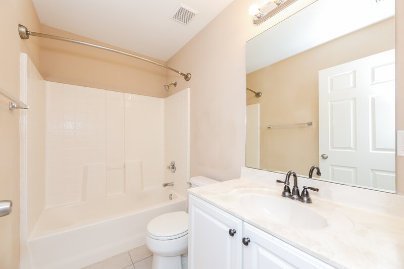 2,165/Mo, 12538 Bent Bay Trl Jacksonville, FL 32224 Bathroom View