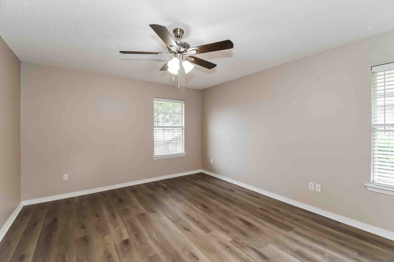 2,025/Mo, 2667 Fernleaf Dr Green Cove Springs, FL 32043 Main Bedroom View