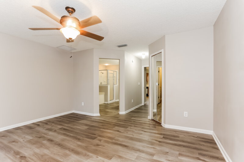 1,800/Mo, 11297 Silver Key Dr Jacksonville, FL 32218 Main Bedroom View