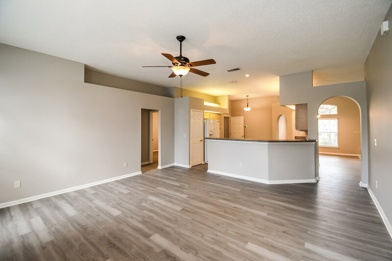 2,400/Mo, 324 Maplewood Dr Saint Johns, FL 32259 Misc View 2