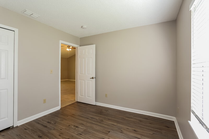 2,045/Mo, 1968 Willesdon Dr W Jacksonville, FL 32246 Bedroom View 2