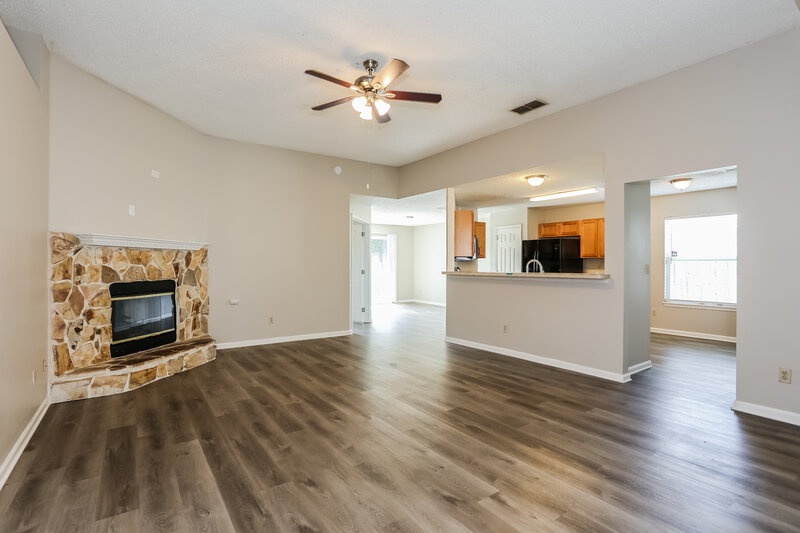 2,185/Mo, 1874 Sutton Lakes Blvd Jacksonville, FL 32246 Living Room View 2