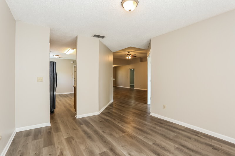 2,185/Mo, 1874 Sutton Lakes Blvd Jacksonville, FL 32246 Living Room View 3