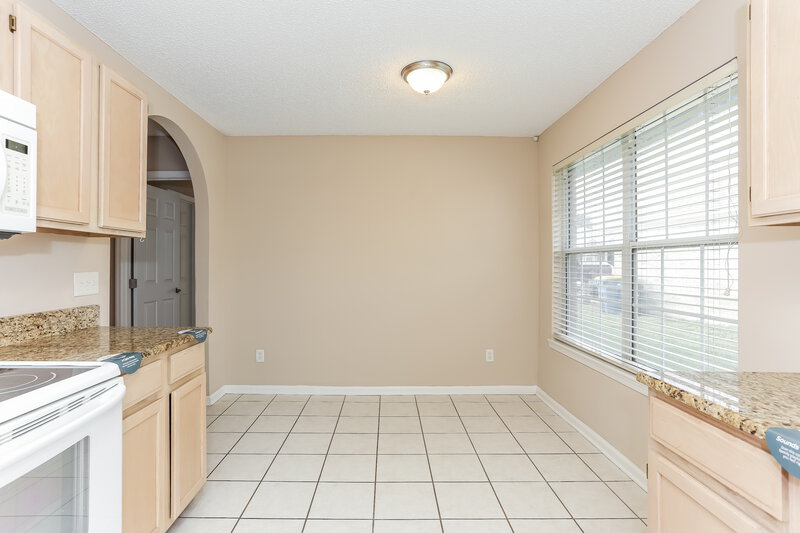2,010/Mo, 1227 Bay Breeze Dr Jacksonville, FL 32225 Breakfast Nook View