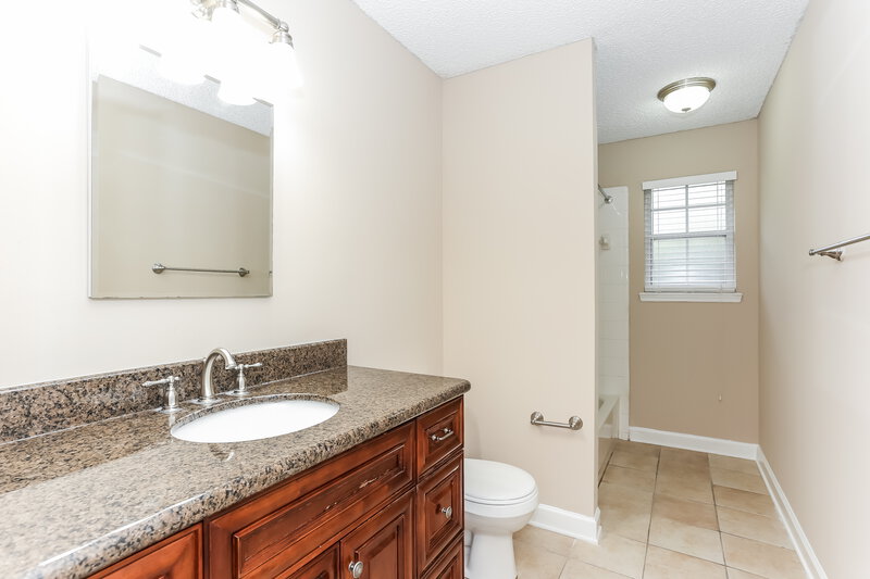 2,010/Mo, 1227 Bay Breeze Dr Jacksonville, FL 32225 Bathroom View