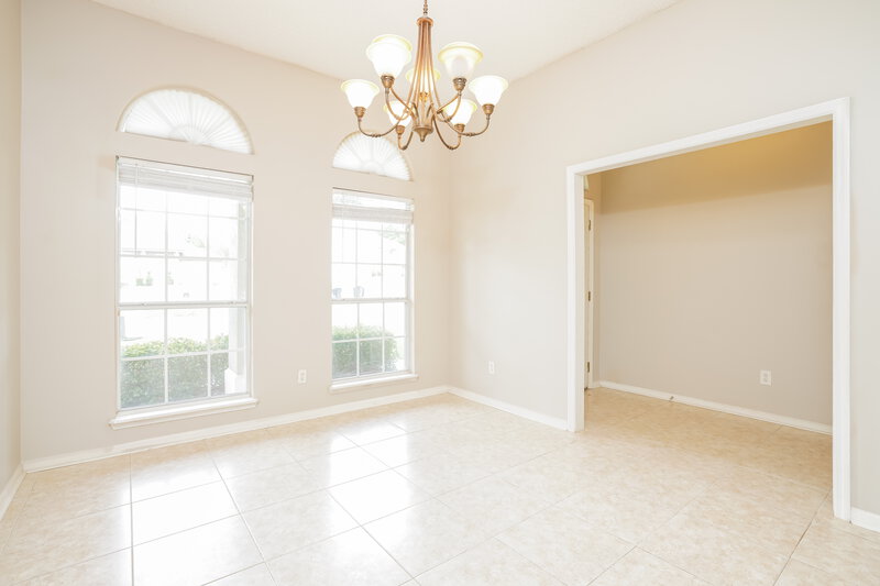 2,115/Mo, 3211 Woodglen Dr Orange Park, FL 32065 Dining Room View