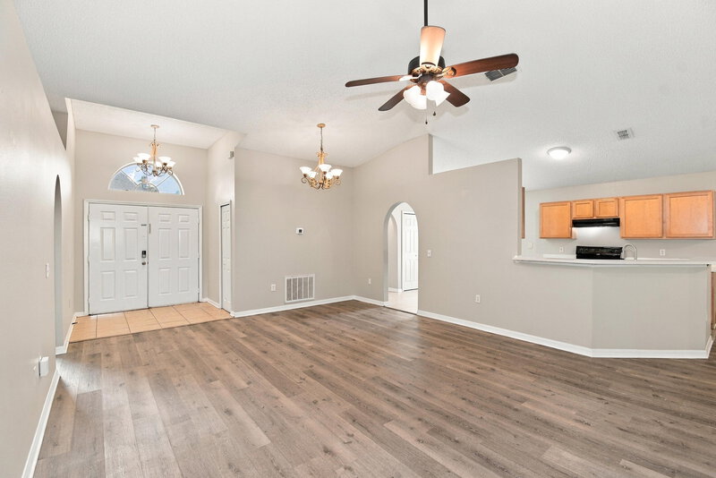 1,915/Mo, 3236 Carlotta Rd Middleburg, FL 32068 Dining Room View