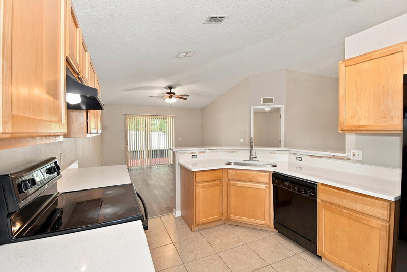 1,915/Mo, 3236 Carlotta Rd Middleburg, FL 32068 Kitchen View
