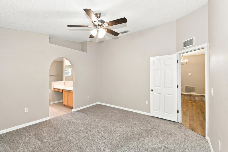 1,915/Mo, 3236 Carlotta Rd Middleburg, FL 32068 Primary Bedroom View 2