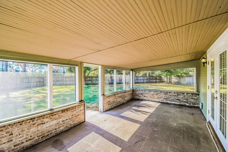 1,835/Mo, 8754 Fieldside Dr S Jacksonville, FL 32244 Sun Room View