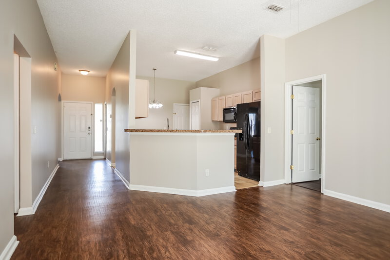 1,780/Mo, 2925 Brittany Bluff Dr Orange Park, FL 32073 Living Room View 2