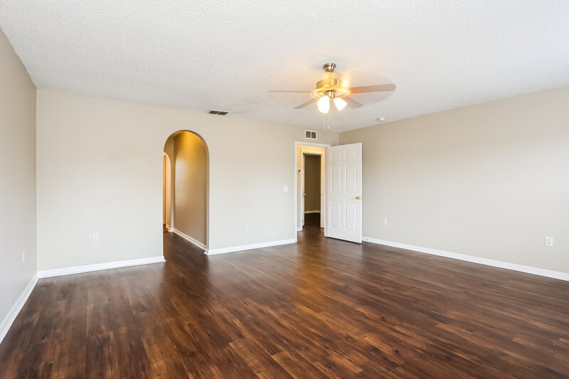 2,055/Mo, 7362 N High Bluff Rd Jacksonville, FL 32244 Main Bedroom View 2