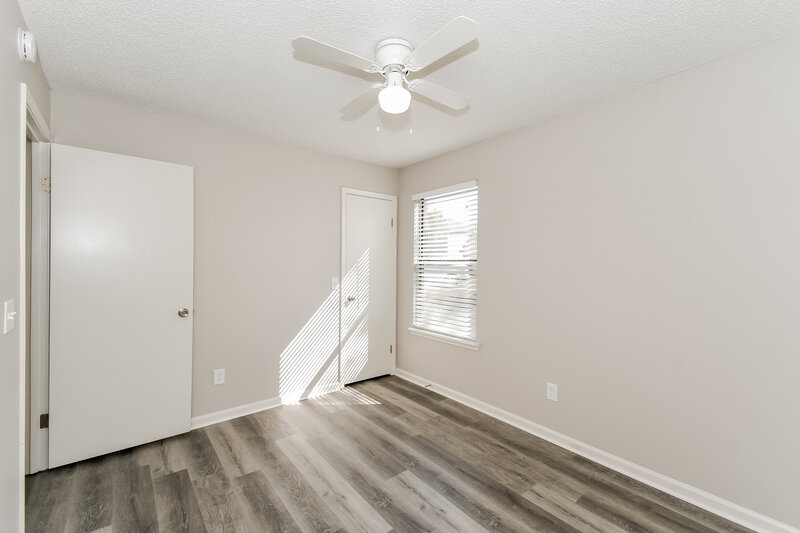 1,760/Mo, 7902 Collins Ridge Blvd Jacksonville, FL 32244 Bedroom View 2