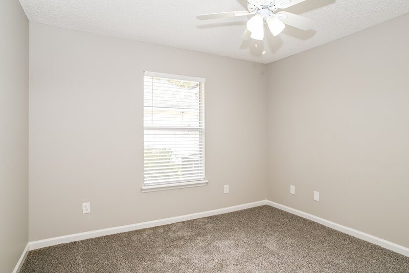 1,685/Mo, 1314 Forbes St Green Cove Springs, FL 32043 Bedroom View 2