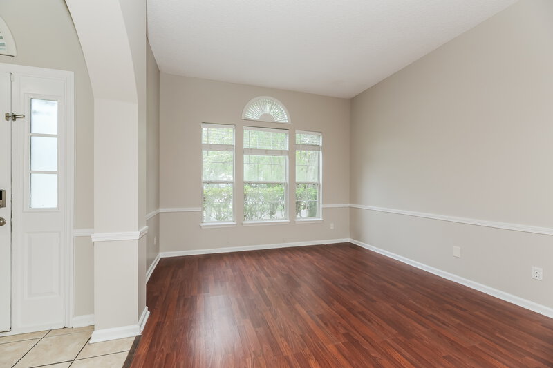 2,310/Mo, 11256 Panther Creek Ct Jacksonville, FL 32221 Sitting Room View