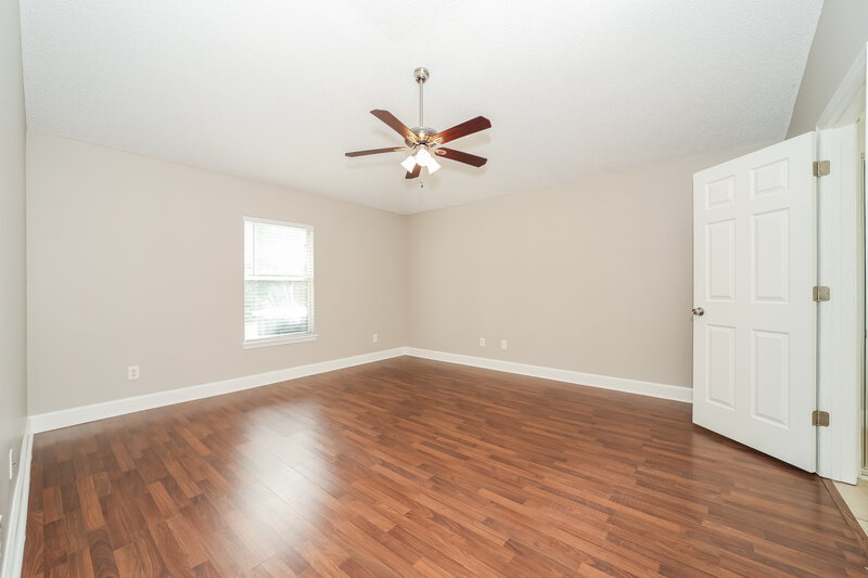 2,145/Mo, 12146 Longmont Ln S Jacksonville, FL 32246 Main Bedroom View 2