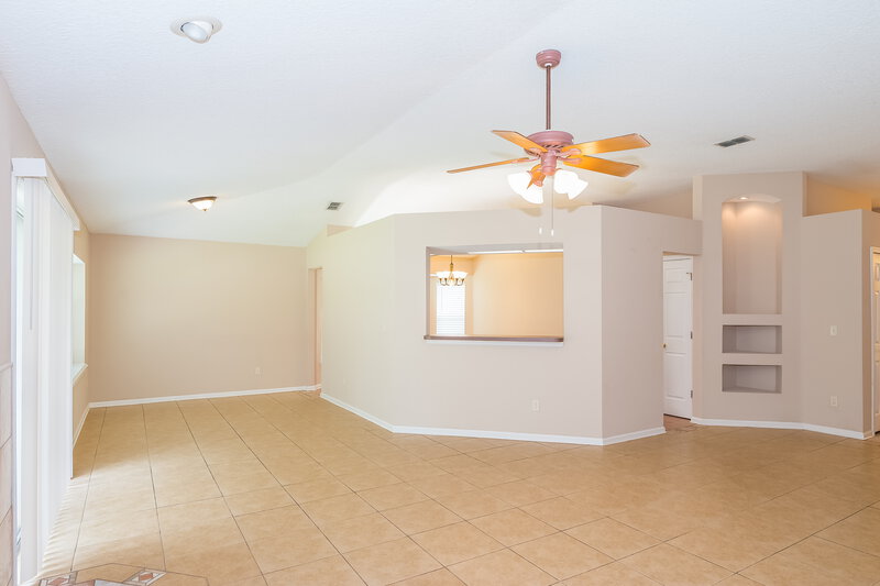 2,485/Mo, 644 Southern Lily Dr Saint Johns, FL 32259 Living Room View 2