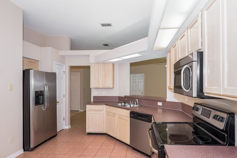 2,485/Mo, 644 Southern Lily Dr Saint Johns, FL 32259 Kitchen View