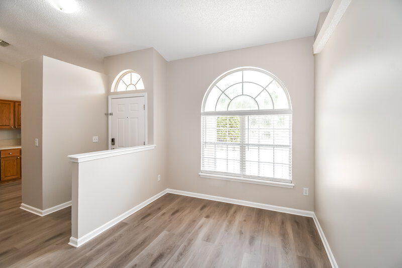 1,875/Mo, 3445 Shelley Dr Green Cove Springs, FL 32043 Dining Room View