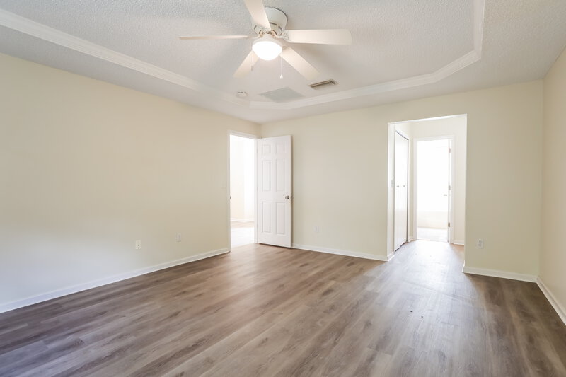 2,600/Mo, 3445 Shelley Dr Green Cove Springs, FL 32043 Main Bedroom View 2