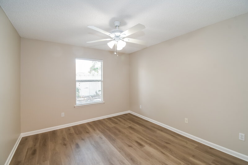 1,875/Mo, 3445 Shelley Dr Green Cove Springs, FL 32043 Bedroom View