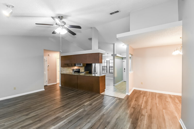 1,715/Mo, 3212 Trishas Ct Green Cove Springs, FL 32043 Dining Room View