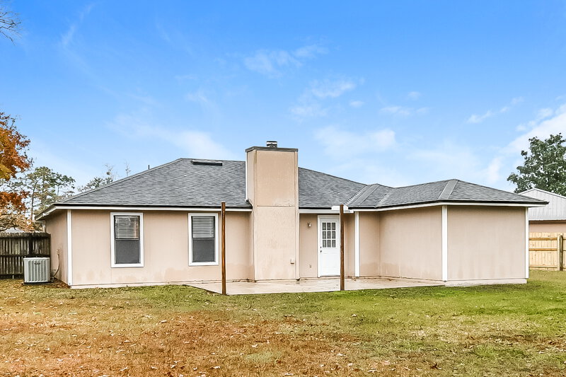 1,715/Mo, 3212 Trishas Ct Green Cove Springs, FL 32043 Rear View