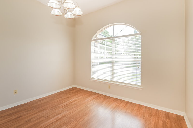 1,990/Mo, 9157 Camshire Dr Jacksonville, FL 32244 Dining Room View