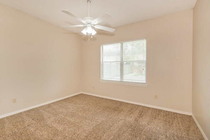 1,990/Mo, 9157 Camshire Dr Jacksonville, FL 32244 Bedroom View