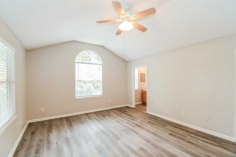 1,785/Mo, 10335 Homard Blvd N Jacksonville, FL 32225 Main Bedroom View