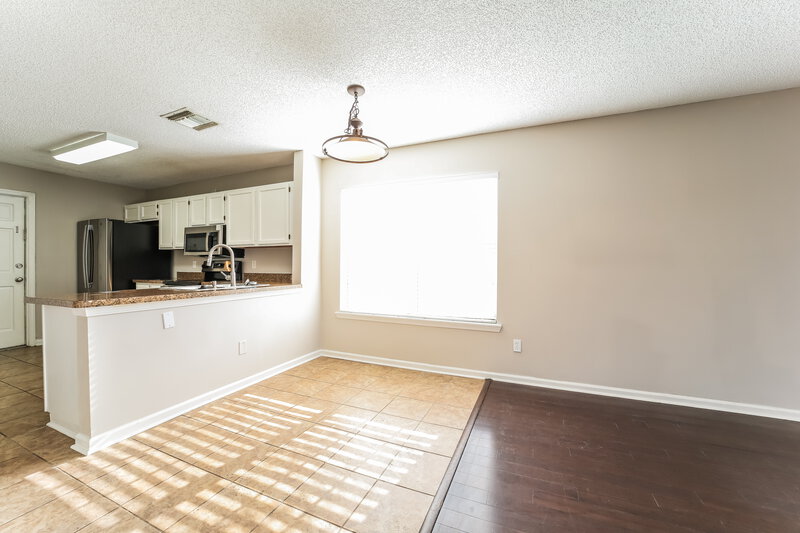 1,850/Mo, 7788 Macdougall Dr Jacksonville, FL 32244 Dining Room View 2