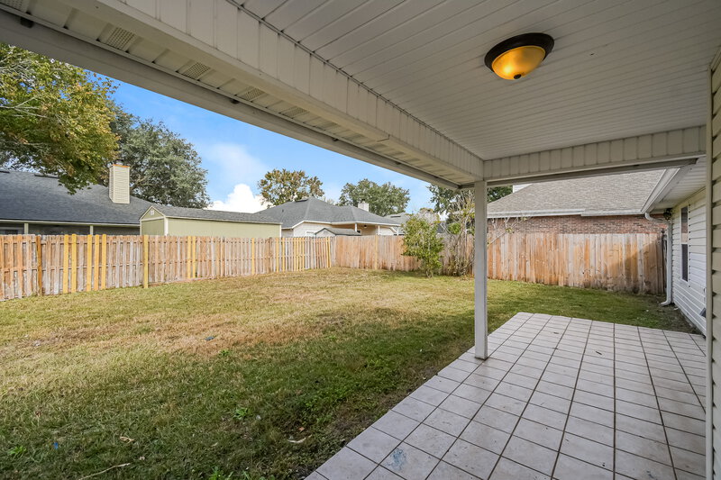 1,840/Mo, 10341 Shelby Creek Rd N Jacksonville, FL 32221 Covered Patio View