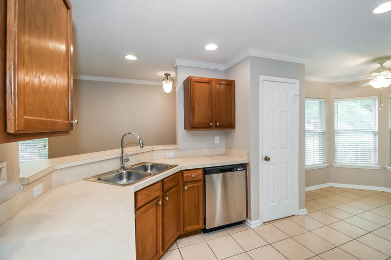 2,045/Mo, 4123 Pebble Brooke Cir Orange Park, FL 32065 Kitchen View