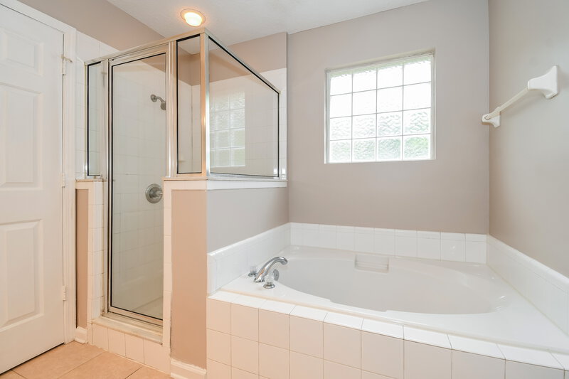 2,045/Mo, 4123 Pebble Brooke Cir Orange Park, FL 32065 Main Bathroom View