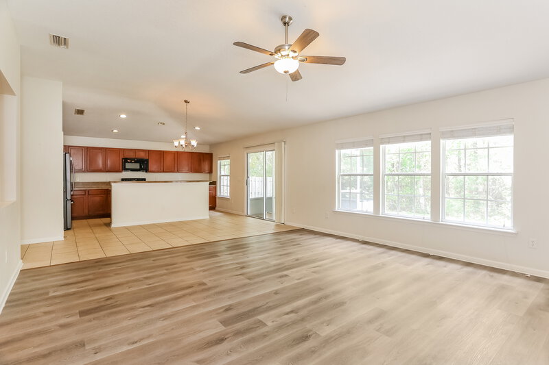 1,985/Mo, 2274 Tyson Lake Dr Jacksonville, FL 32221 Living Room View 2