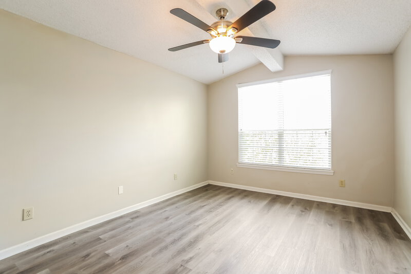 1,840/Mo, 3183 Olde Sutton Parke Dr Orange Park, FL 32073 Main Bedroom View