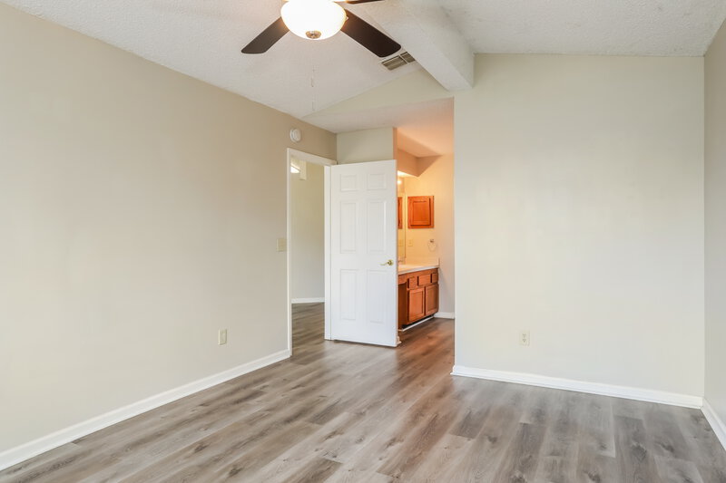 1,840/Mo, 3183 Olde Sutton Parke Dr Orange Park, FL 32073 Main Bedroom View 2
