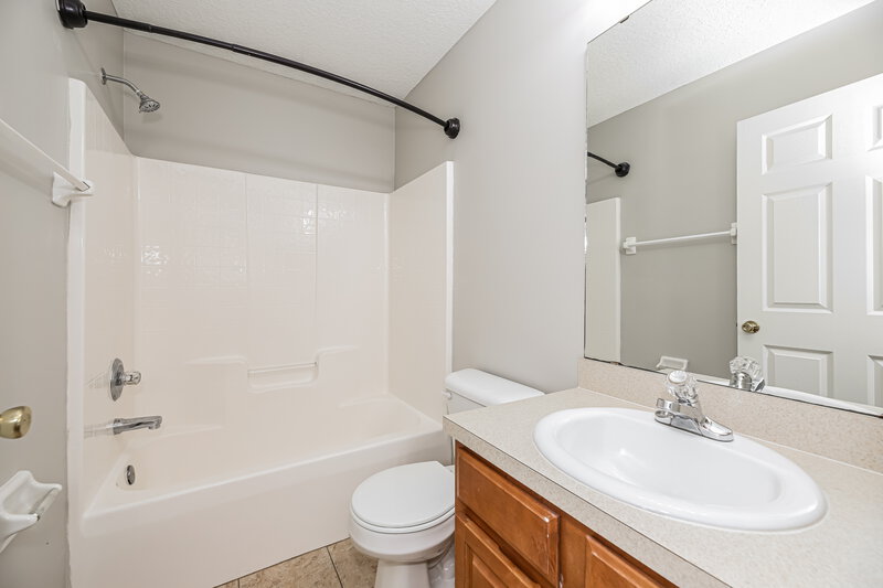 2,525/Mo, 3168 Tower Oaks Dr Orange Park, FL 32065 Bathroom View