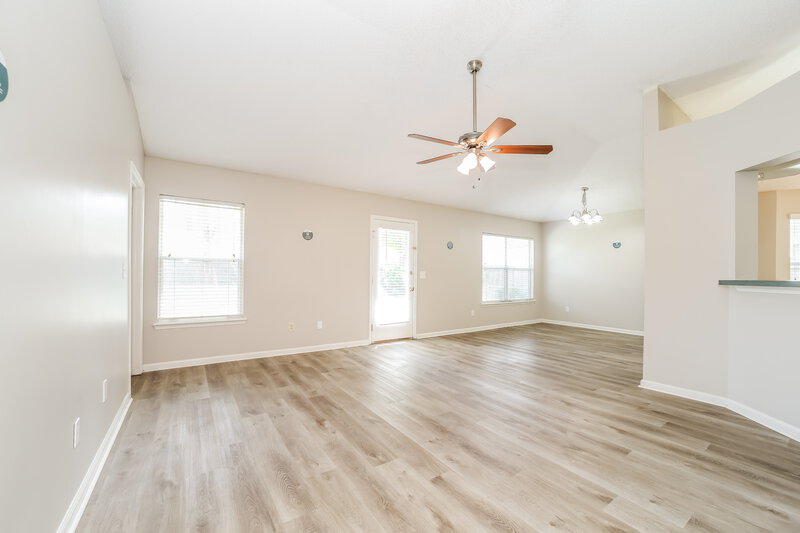 2,370/Mo, 2429 Egrets Glade Dr Jacksonville, FL 32224 Living Room View