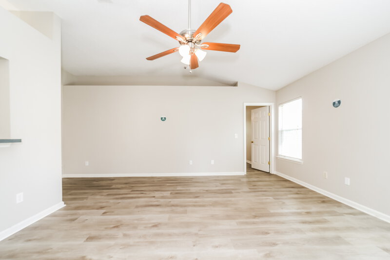 2,370/Mo, 2429 Egrets Glade Dr Jacksonville, FL 32224 Living Room View 2