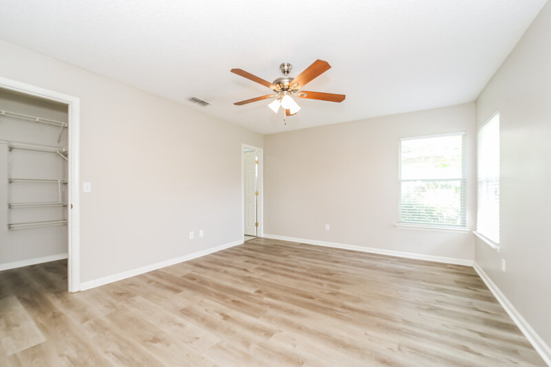 2,370/Mo, 2429 Egrets Glade Dr Jacksonville, FL 32224 Main Bedroom View
