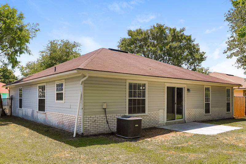 1,680/Mo, 8386 Fire Fly Ln Jacksonville, FL 32244 Rear View