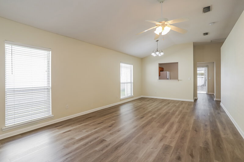 1,675/Mo, 3942 Pebble Brooke Cir Orange Park, FL 32065 Living Room View