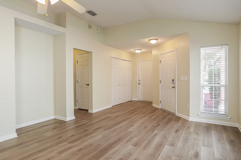 1,675/Mo, 3942 Pebble Brooke Cir Orange Park, FL 32065 Living Room View 3